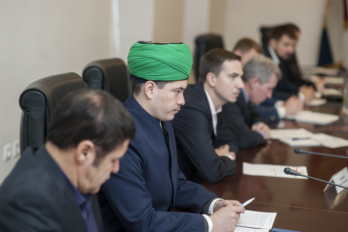 Представители ДСМР приняли участие обсуждении вопросов оздоровления миграционного климата и профилактика массовых беспорядков в Москве