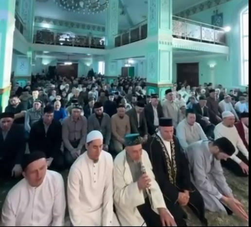 Ураза-байрам объединил мусульман Чувашии