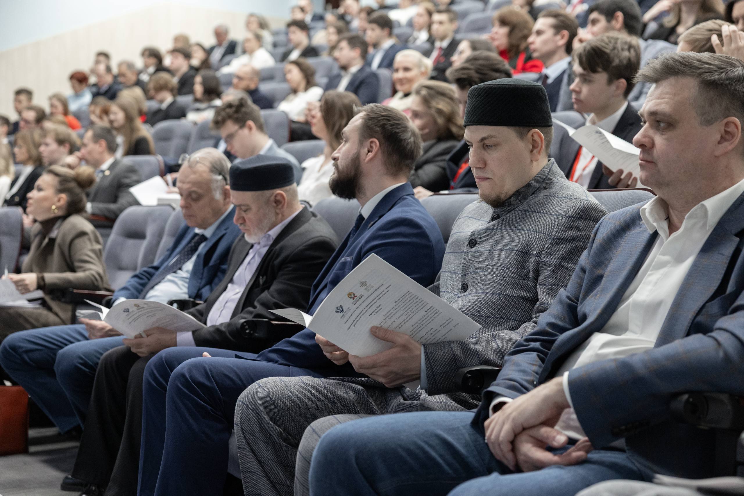 Духовный суверенитет и традиционные ценности как основа российской государственности